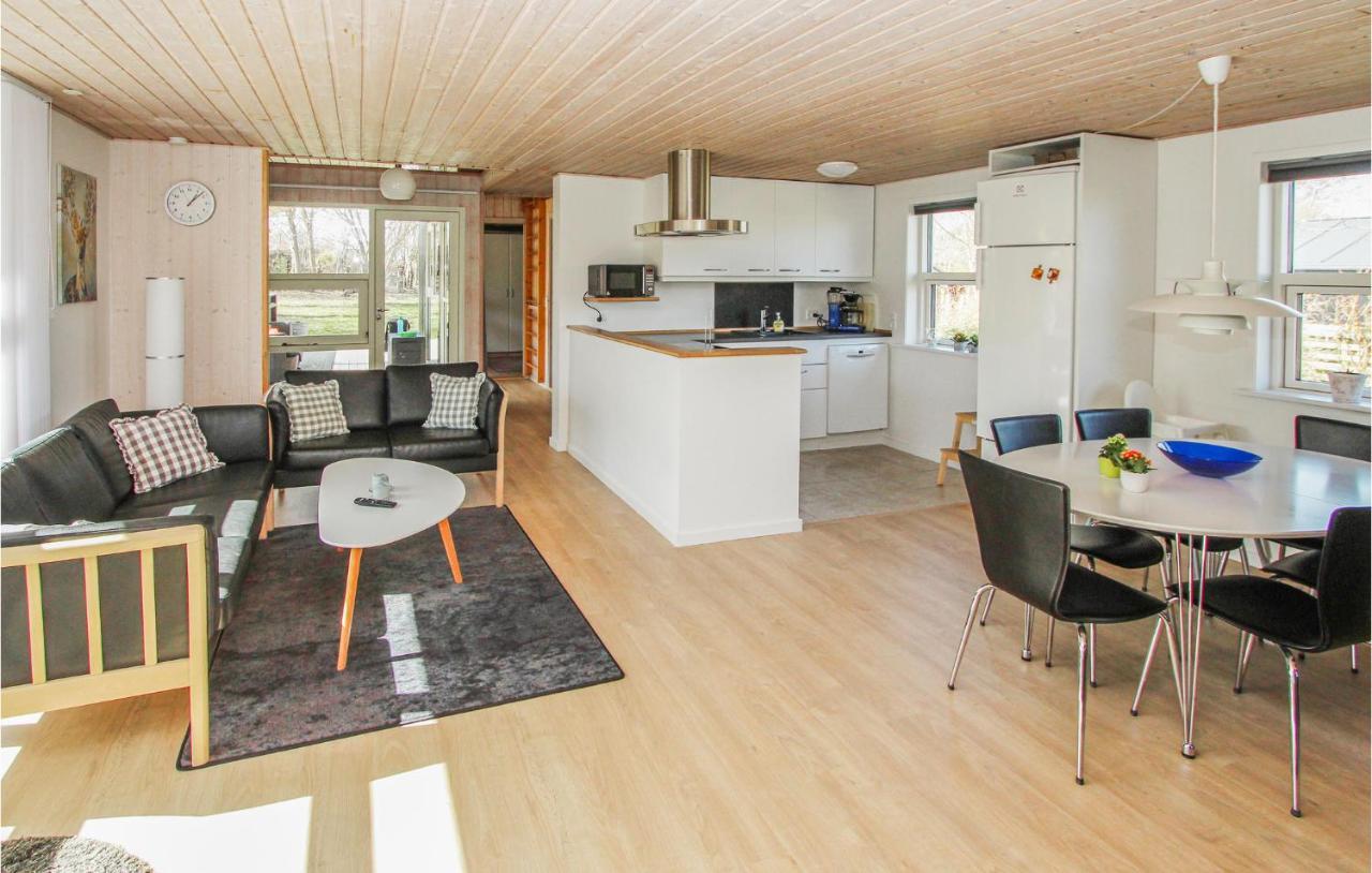 3 Bedroom Stunning Home In Samso Onsbjerg Extérieur photo